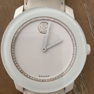 Womens large face white authentic Movado watch. From the bold collection.